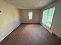Building Photo - 21502 Raymond St