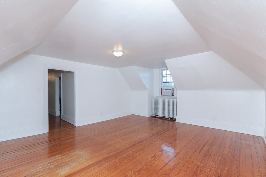 Building Photo - 1134 Westover Ave