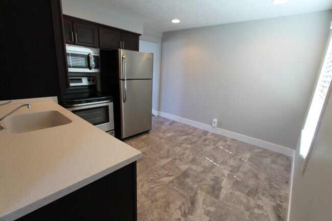 Interior Photo - The Village Townhomes