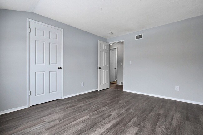 Building Photo - 3751-3753 Briggs Rd