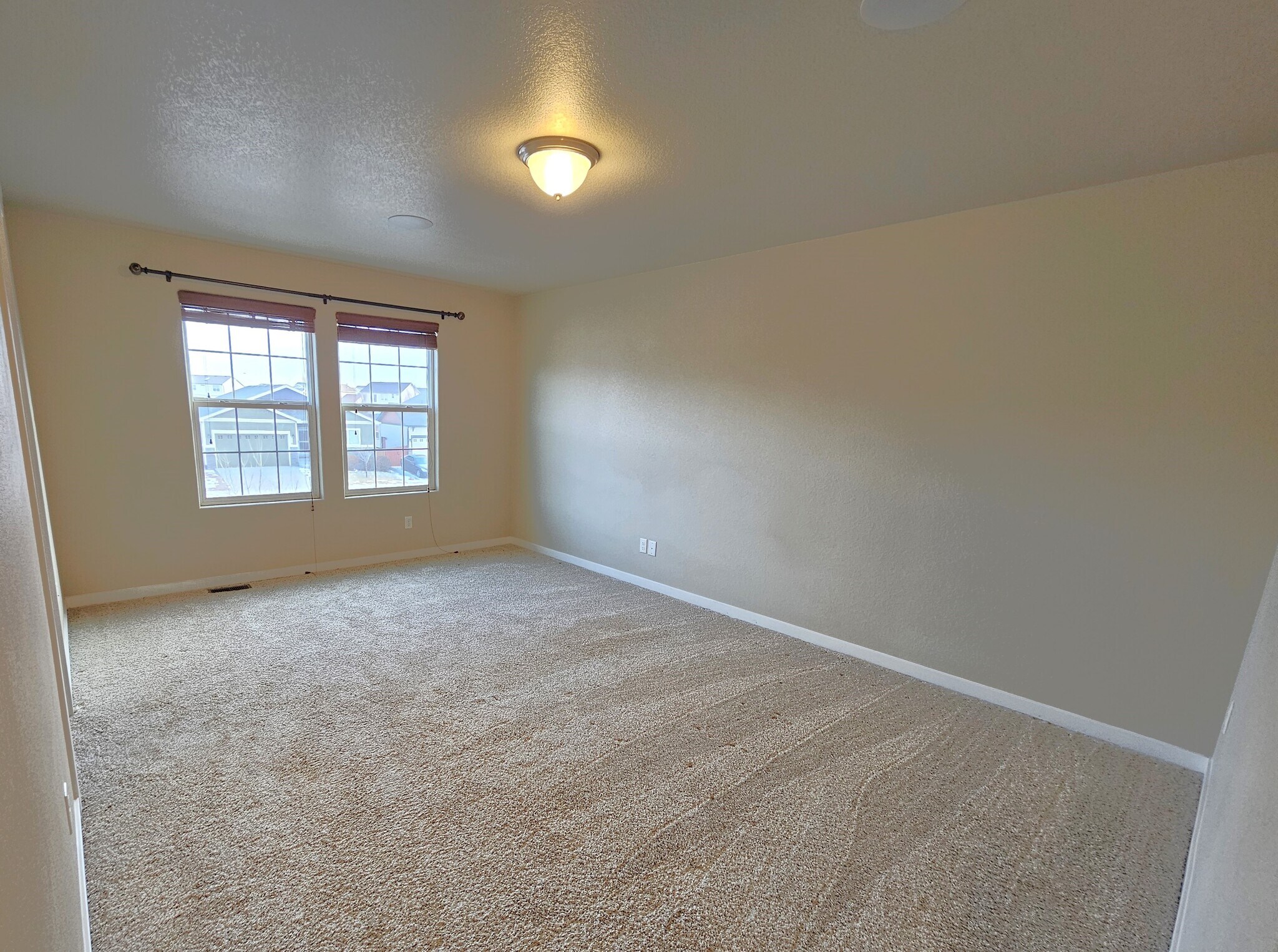 Building Photo - 5120 Adana Dr