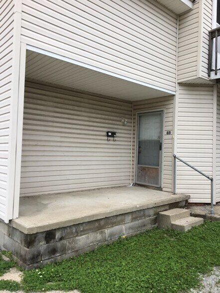 Building Photo - 811 N 14th St