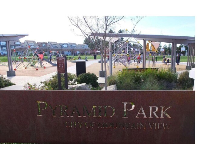 Building Photo - 141 Orbit Wy