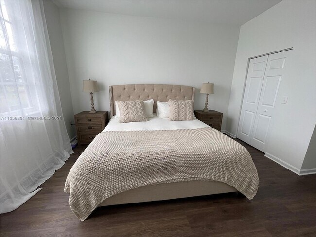 Building Photo - 11720 St Andrews Place St