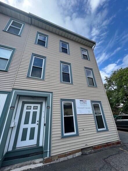 Building Photo - 14 Humboldt Pl