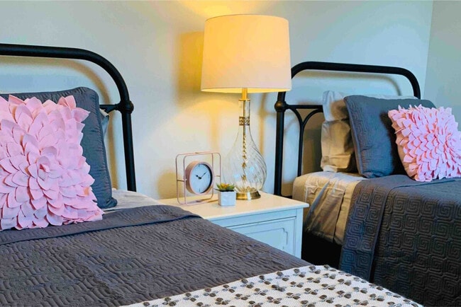 Building Photo - 15076 Audubon Lake Blvd