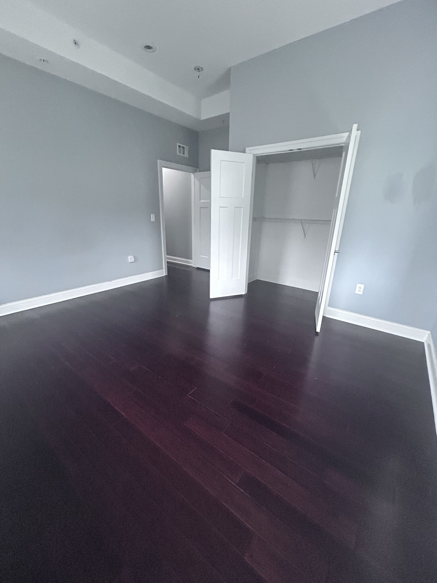 Bedroom #1 - 13 Chester St