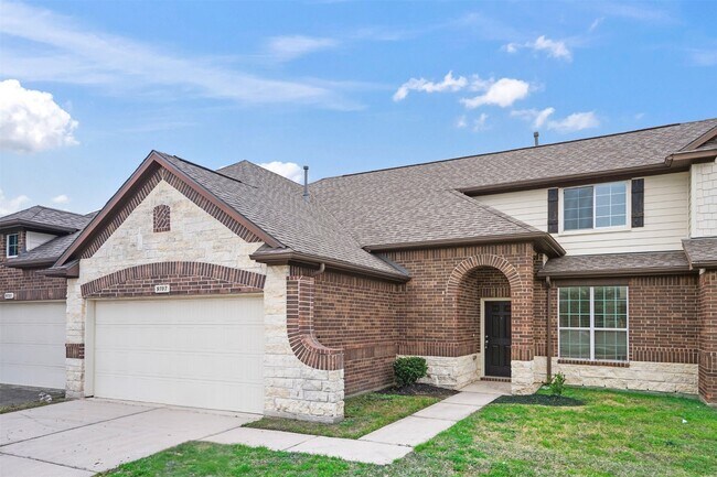 Building Photo - 9707 Cira Court