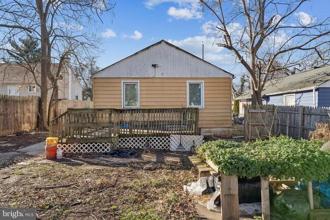 Building Photo - 6510 Joplin St