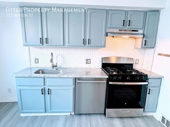 Building Photo - 313 Winton St