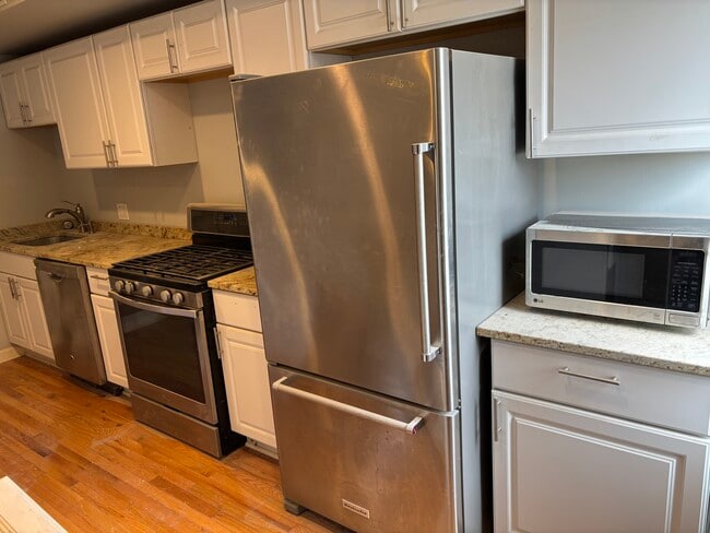 Building Photo - 902 P J McArdle Roadway