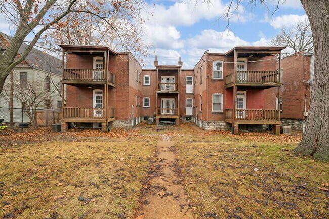 Building Photo - 1514-1518-1518 McCausland Ave