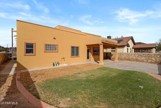 Building Photo - 1230 Olga Mapula Dr