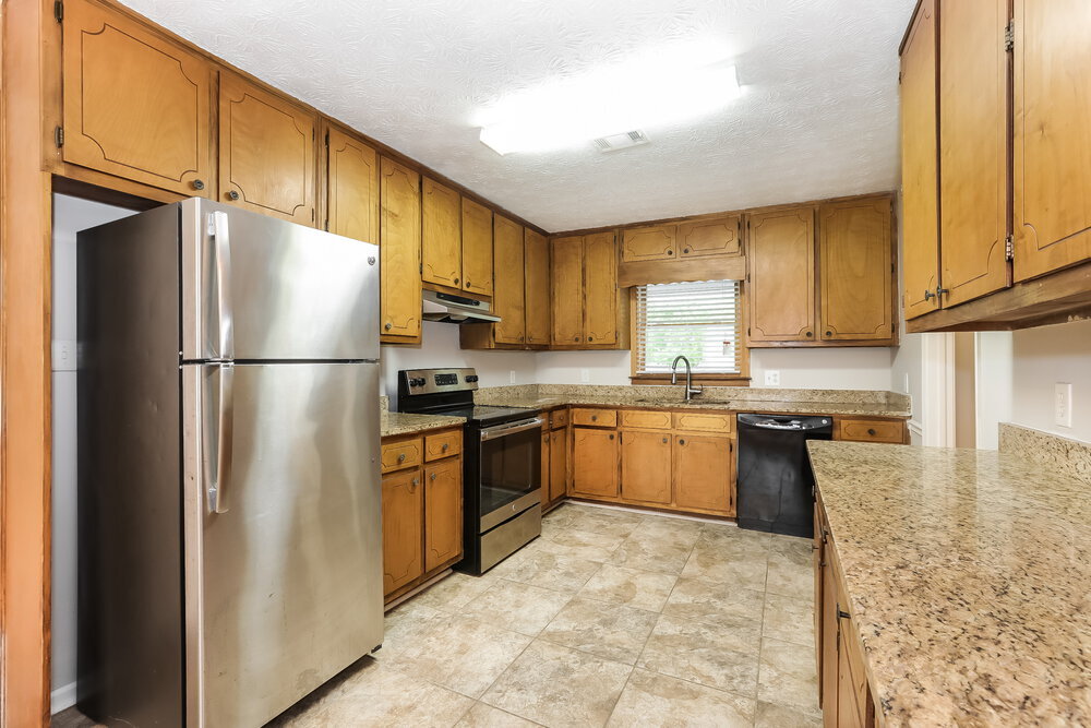 Building Photo - 3568 Fernbrook Dr