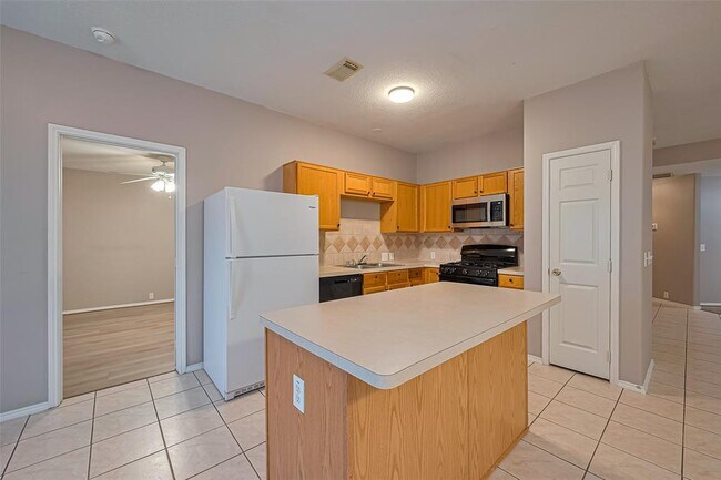 Building Photo - 4826 Cliffpoint Ct