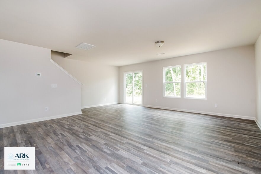 Building Photo - 27 Ashlar Ct
