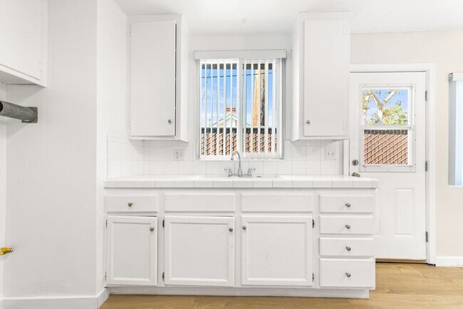 Building Photo - 2222 248th St