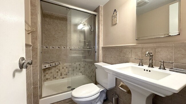 Building Photo - 3601 S Atlantic Ave