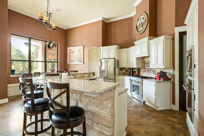 Building Photo - 1194 Vaquero Wy