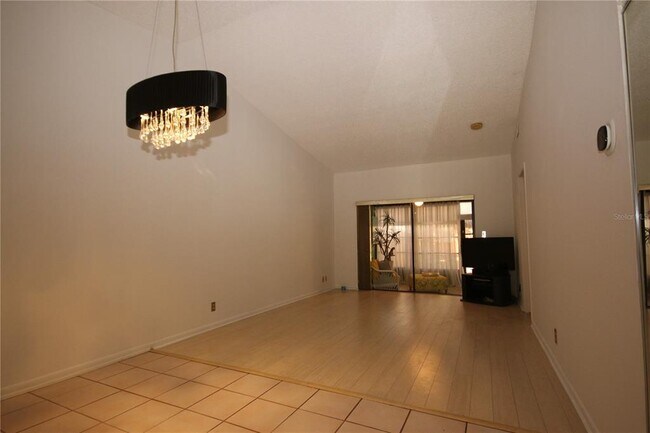 Building Photo - 2084 Sunset Grove Ln