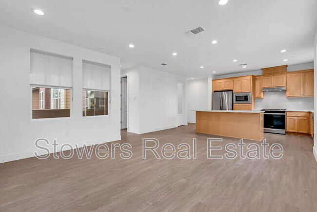 Building Photo - 1416 Julia Ln