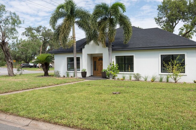 Building Photo - Home Sweet Haven in McAllen