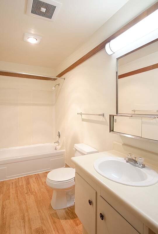 Building Photo - Woodridge Park