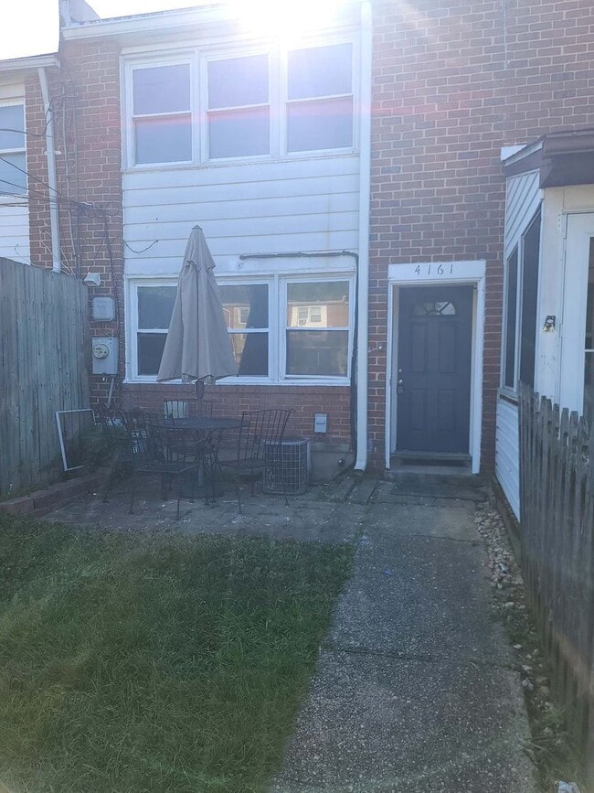 Building Photo - Coming soon newly remodeled three bedroom ...