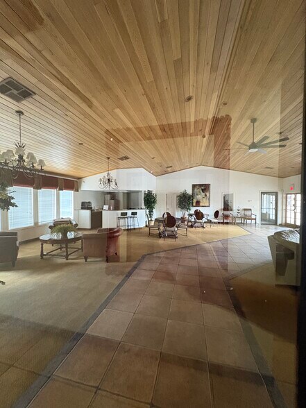 Building Photo - 2451 N Rainbow Blvd