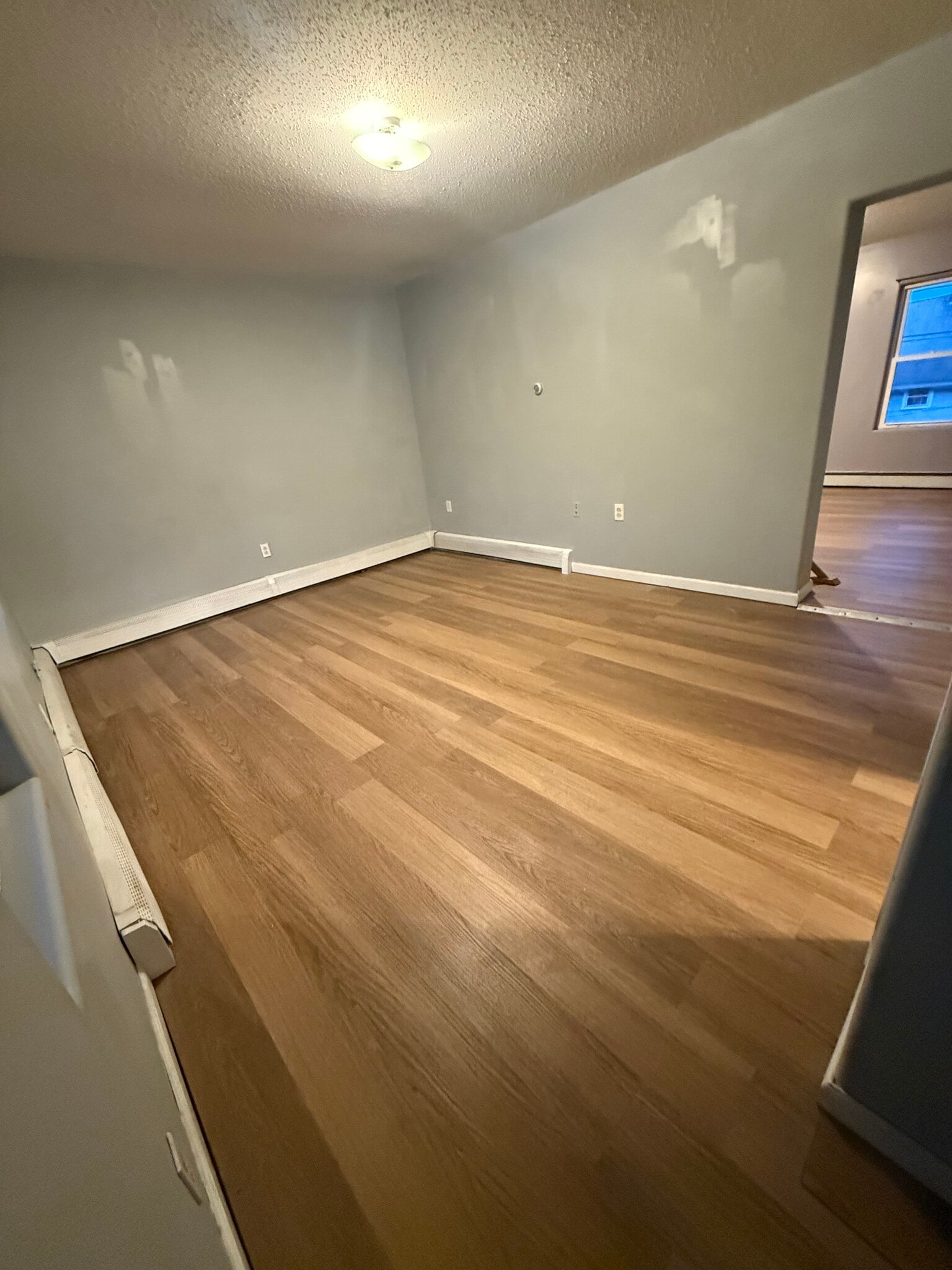 Building Photo - 15 Railroad Pl