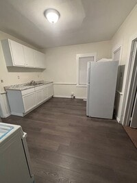 Building Photo - house