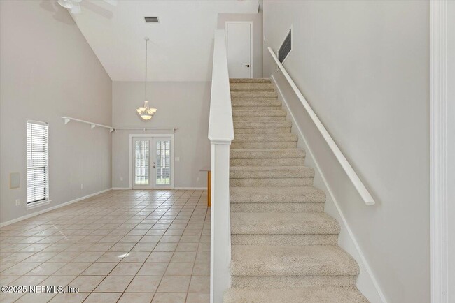 Building Photo - 8050 Toulon Ct