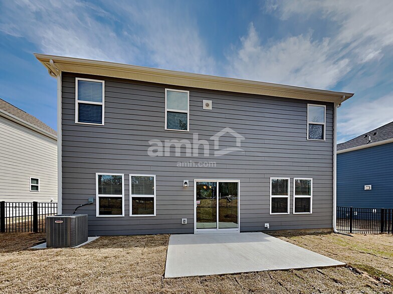 Building Photo - 1356 Lomond Dr