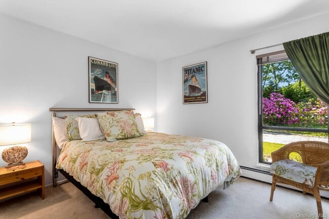 Building Photo - 6 Strathmore Ct