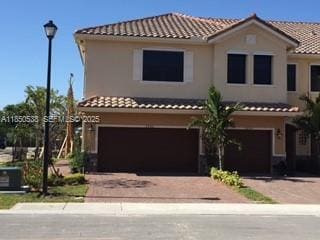 Building Photo - 5906 NW 56th Pl