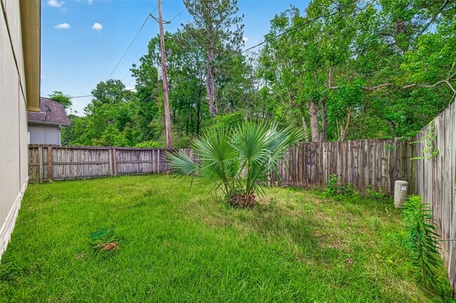 Building Photo - 11918 Greensbrook Forest Dr