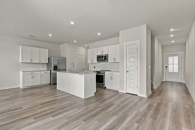 Building Photo - 1627 Manuka Ln