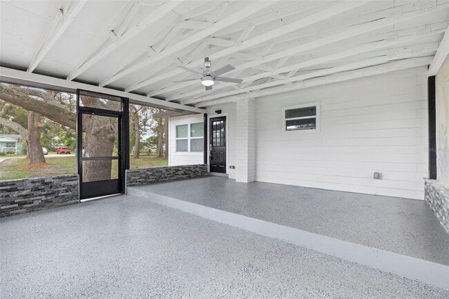 Building Photo - 715 W Bougainvillea Ave