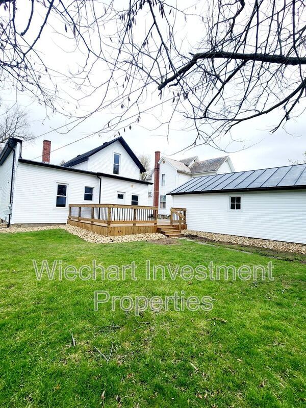 Building Photo - 358 Cherry St
