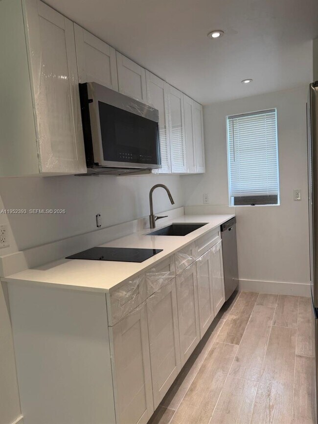 Building Photo - 35 NE 80th Terrace