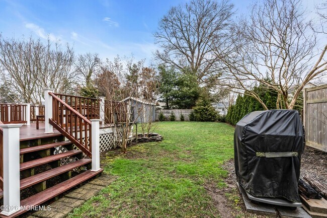 Building Photo - 524 Fisk Ave