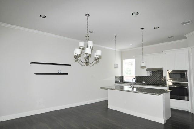 Building Photo - 9948 Haversham Dr
