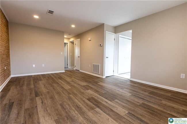 Building Photo - 4074 Winfield Terrace