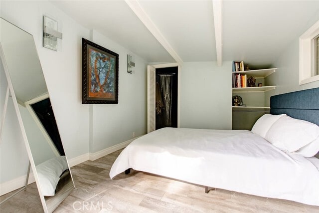 Building Photo - 1514 Sunset Plaza Dr