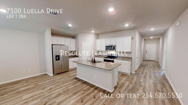 Building Photo - 7100 Luella Dr