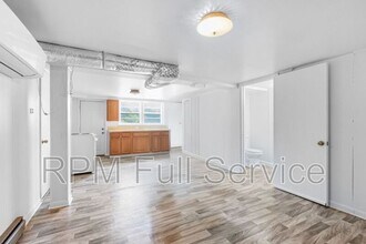 Building Photo - 3127 Larkspur Dr