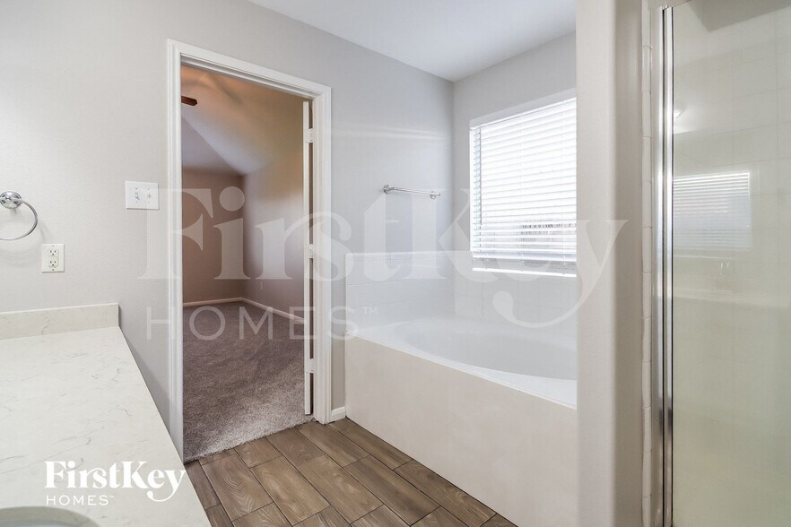 Building Photo - 8607 Sorrel Meadows Dr