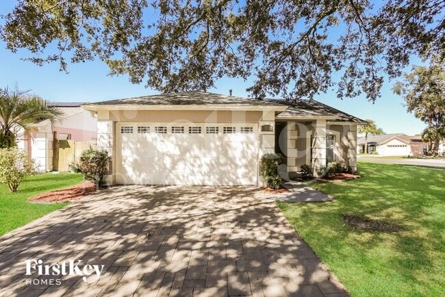 Primary Photo - 7743 Water Oak Ct