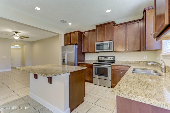 Building Photo - 151 Nelson Ln