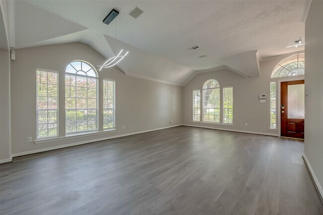 Building Photo - 14323 Floret Estates Ct